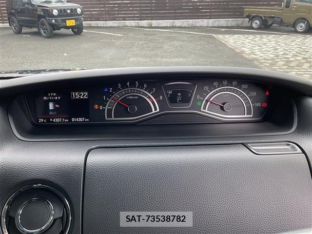 Honda N BOX CUSTOM 2023-09 8881121-8