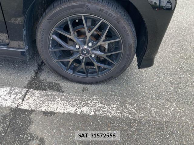 Honda N BOX CUSTOM 2018-02 8881160-7