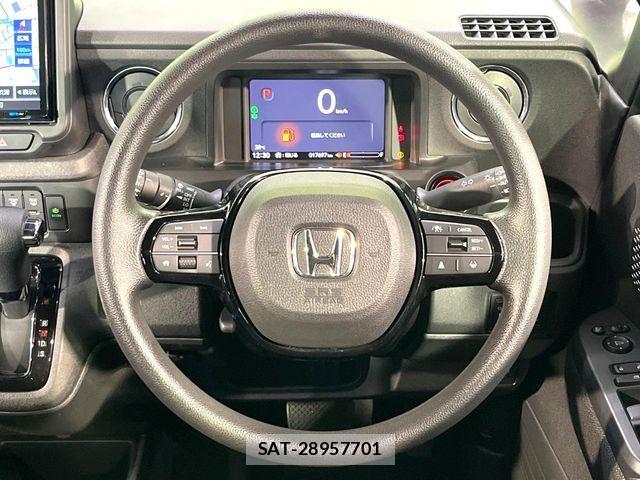 Honda N BOX CUSTOM 2023-10 8881093-11