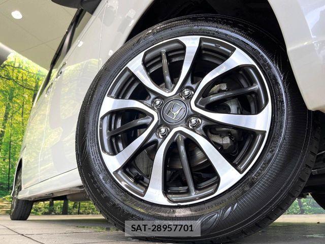 Honda N BOX CUSTOM 2023-10 8881093-13