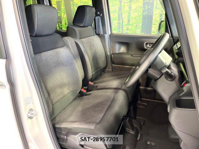 Honda N BOX CUSTOM 2023-10 8881093-8