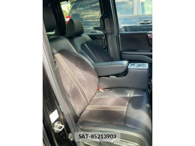Honda N BOX CUSTOM 2019-08 8881163-10