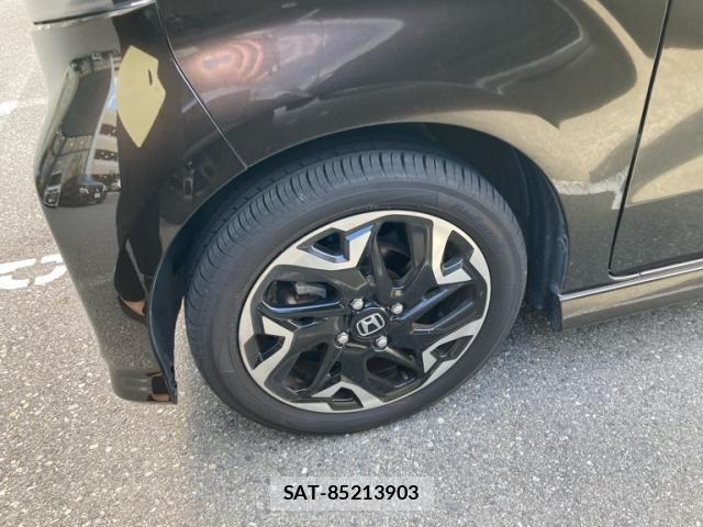 Honda N BOX CUSTOM 2019-08 8881163-8
