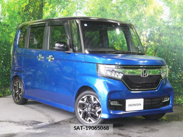 Honda N BOX CUSTOM 2019-12 8881124-0