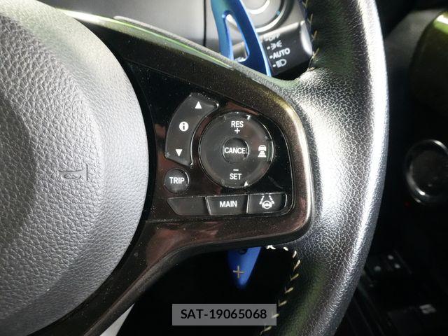 Honda N BOX CUSTOM 2019-12 8881124-14