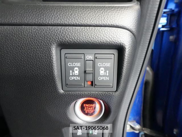 Honda N BOX CUSTOM 2019-12 8881124-15