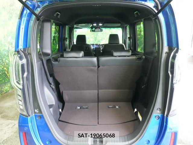 Honda N BOX CUSTOM 2019-12 8881124-25