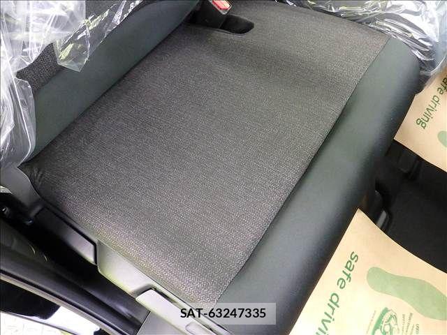 Honda N BOX CUSTOM 2026-07 8881095-17