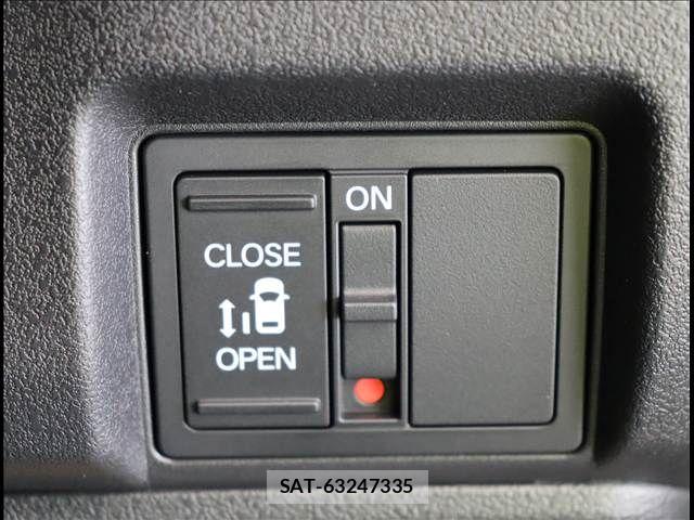 Honda N BOX CUSTOM 2026-07 8881095-4