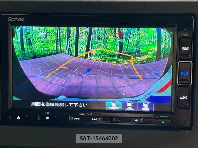 Honda N BOX CUSTOM 2022-02 8881103-3