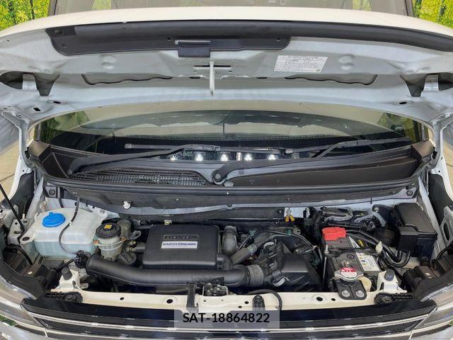 Honda N BOX CUSTOM 2019-09 8881123-17