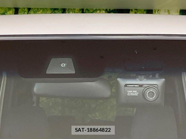 Honda N BOX CUSTOM 2019-09 8881123-5