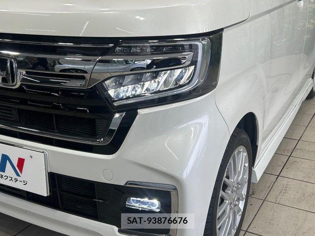 Honda N BOX CUSTOM 2022-08 8881104-11