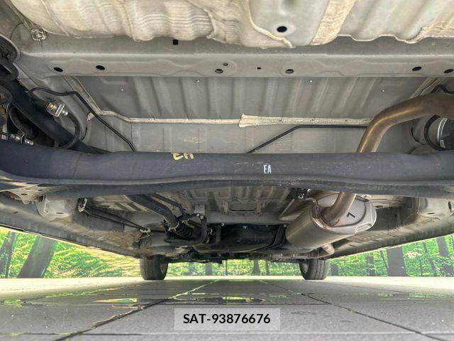 Honda N BOX CUSTOM 2022-08 8881104-18