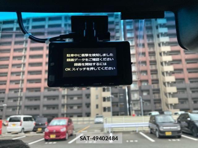 Honda N BOX CUSTOM 2020-12 8881129-19