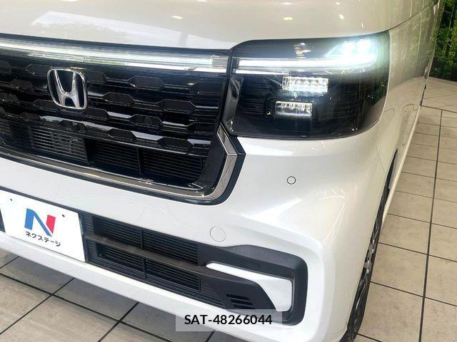 Honda N BOX CUSTOM 2023-10 8881085-12