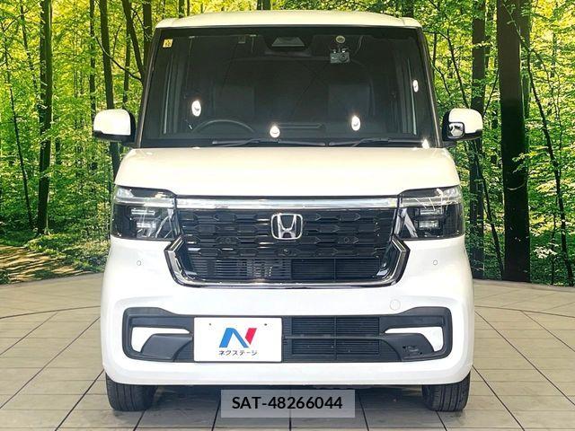Honda N BOX CUSTOM 2023-10 8881085-14