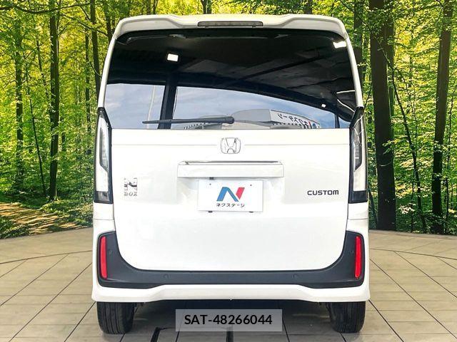 Honda N BOX CUSTOM 2023-10 8881085-15
