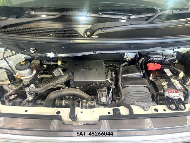 Honda N BOX CUSTOM 2023-10 8881085-17