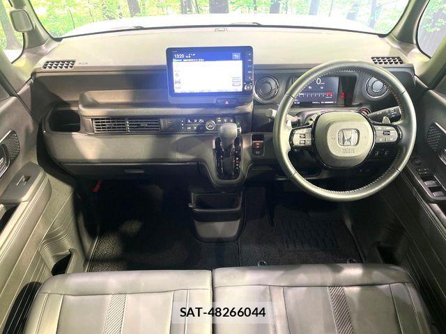 Honda N BOX CUSTOM 2023-10 8881085-1