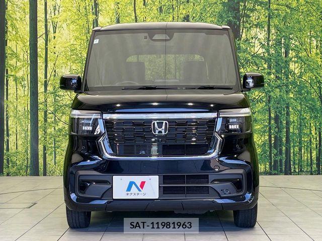 Honda N BOX CUSTOM 2024-03 8881087-13