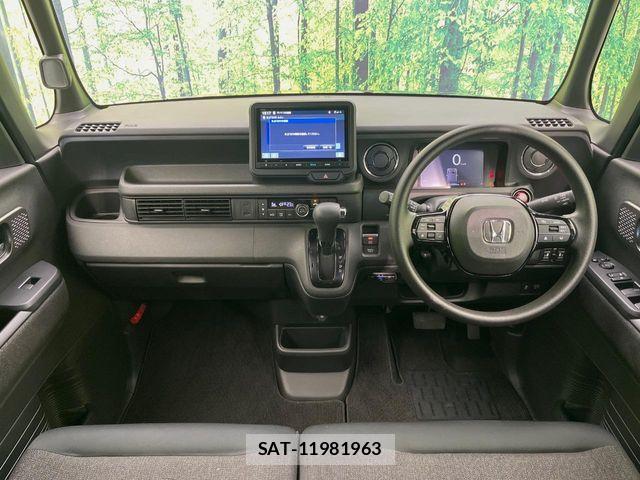 Honda N BOX CUSTOM 2024-03 8881087-1