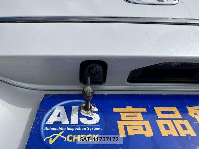 Honda N BOX CUSTOM 2026-07 8881083-10