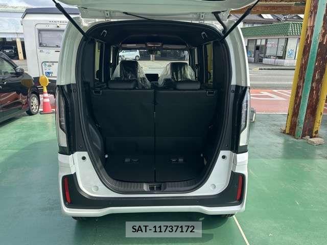 Honda N BOX CUSTOM 2026-07 8881083-11