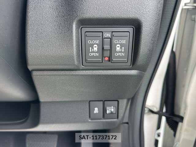 Honda N BOX CUSTOM 2026-07 8881083-17