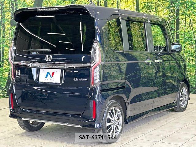 Honda N BOX CUSTOM 2021-10 8881130-15