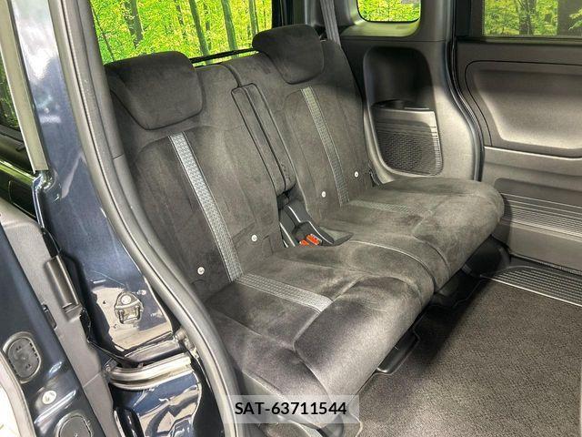 Honda N BOX CUSTOM 2021-10 8881130-8