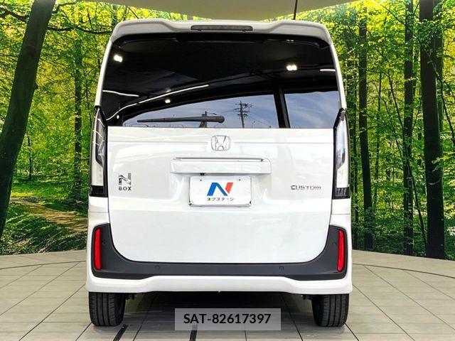 Honda N BOX CUSTOM 2024-06 8881094-14