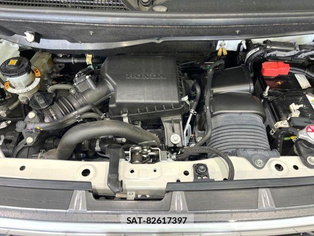 Honda N BOX CUSTOM 2024-06 8881094-17