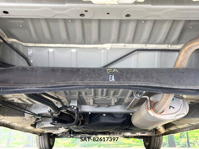 Honda N BOX CUSTOM 2024-06 8881094-18
