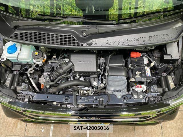 Honda N BOX CUSTOM 2022-02 8881088-17