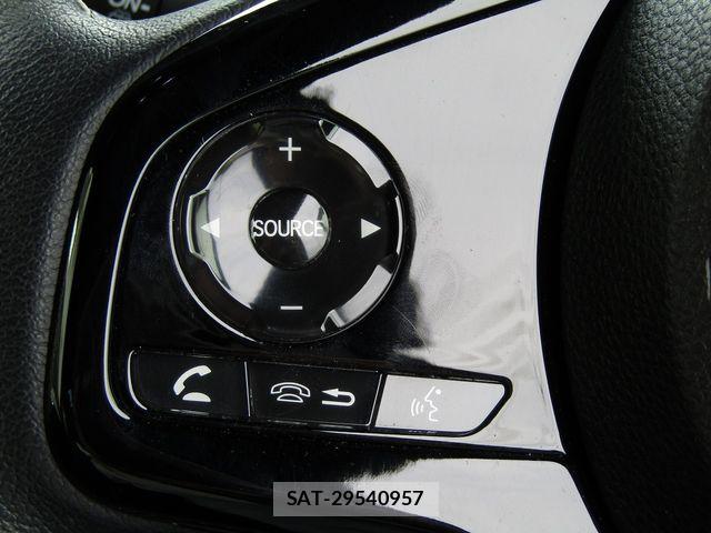 Honda N BOX CUSTOM 2022-11 8881107-13