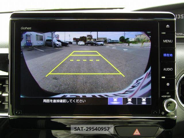 Honda N BOX CUSTOM 2022-11 8881107-17