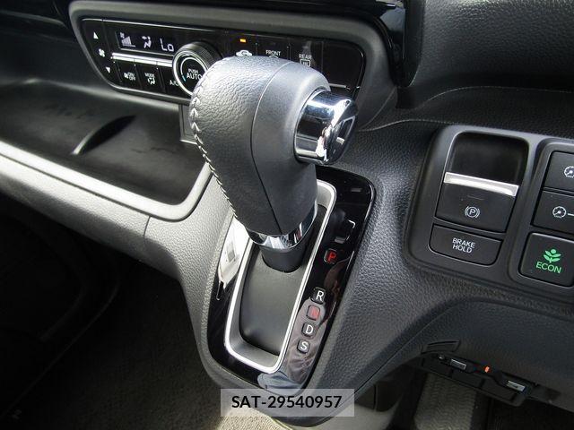 Honda N BOX CUSTOM 2022-11 8881107-19