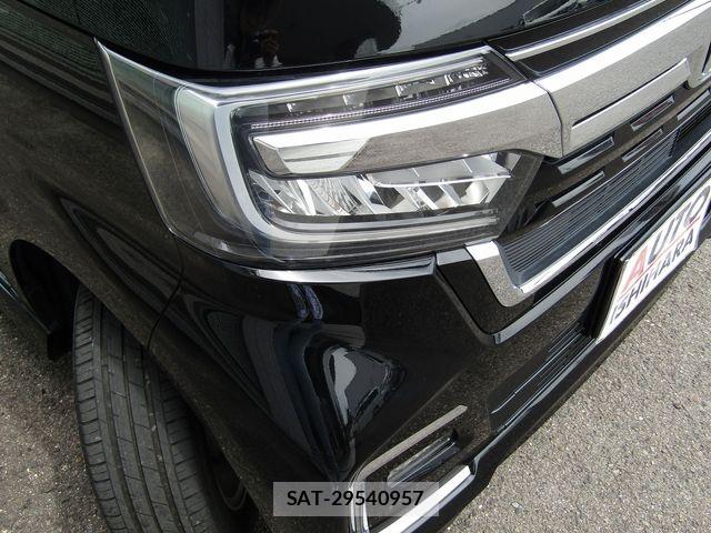 Honda N BOX CUSTOM 2022-11 8881107-26