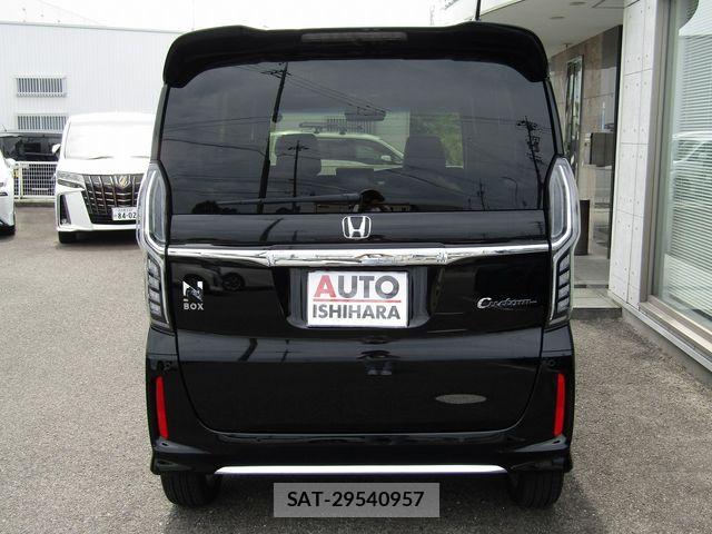 Honda N BOX CUSTOM 2022-11 8881107-5