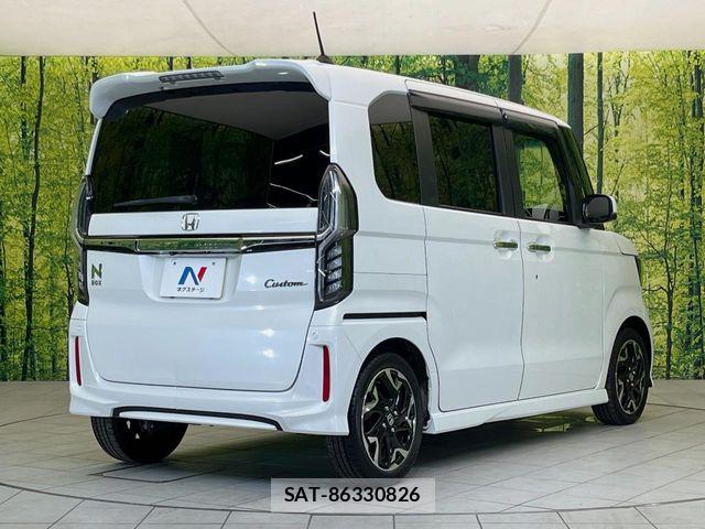 Honda N BOX CUSTOM 2019-02 8881126-16