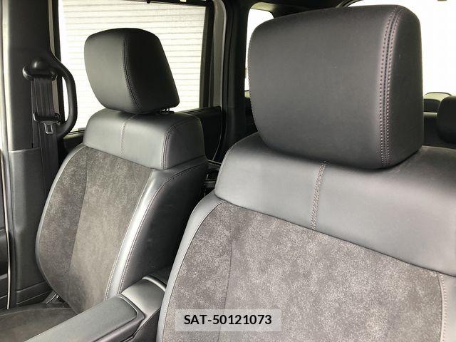Honda N BOX CUSTOM 2023-11 8881096-13