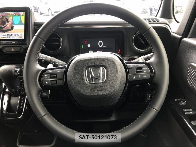 Honda N BOX CUSTOM 2023-11 8881096-18