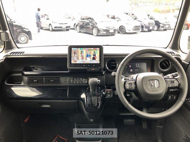Honda N BOX CUSTOM 2023-11 8881096-2