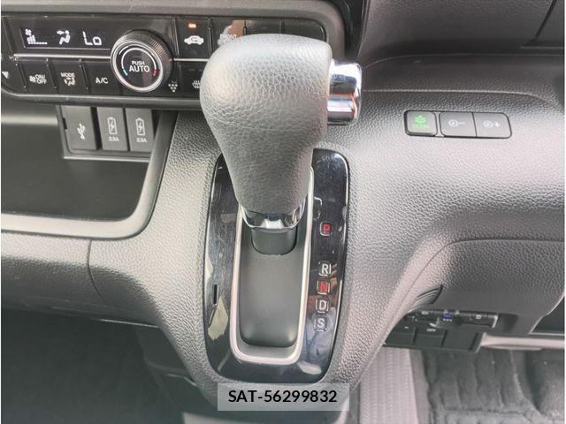 Honda N BOX CUSTOM 2021-05 8881140-21