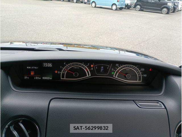 Honda N BOX CUSTOM 2021-05 8881140-28