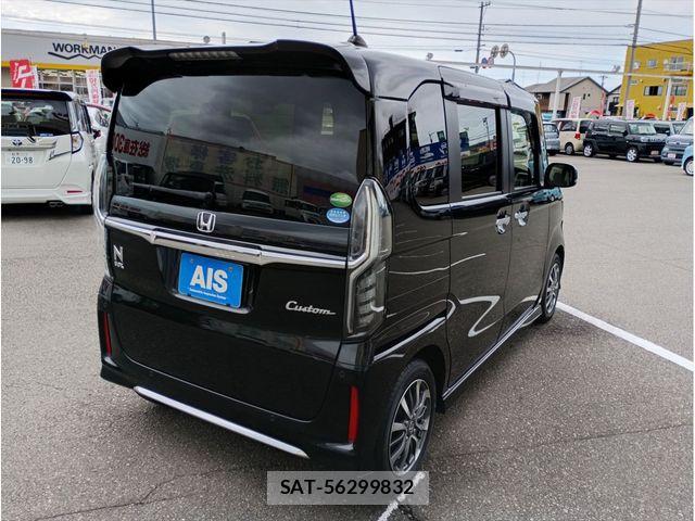 Honda N BOX CUSTOM 2021-05 8881140-2