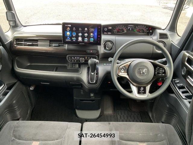 Honda N BOX CUSTOM 2018-03 8881145-9