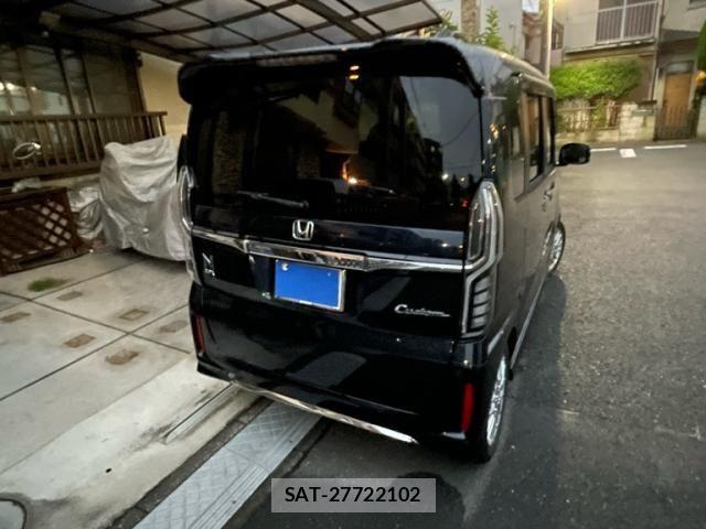 Honda N BOX CUSTOM 2022-04 8881098-5