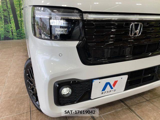 Honda N BOX CUSTOM 2026-08 8881081-11